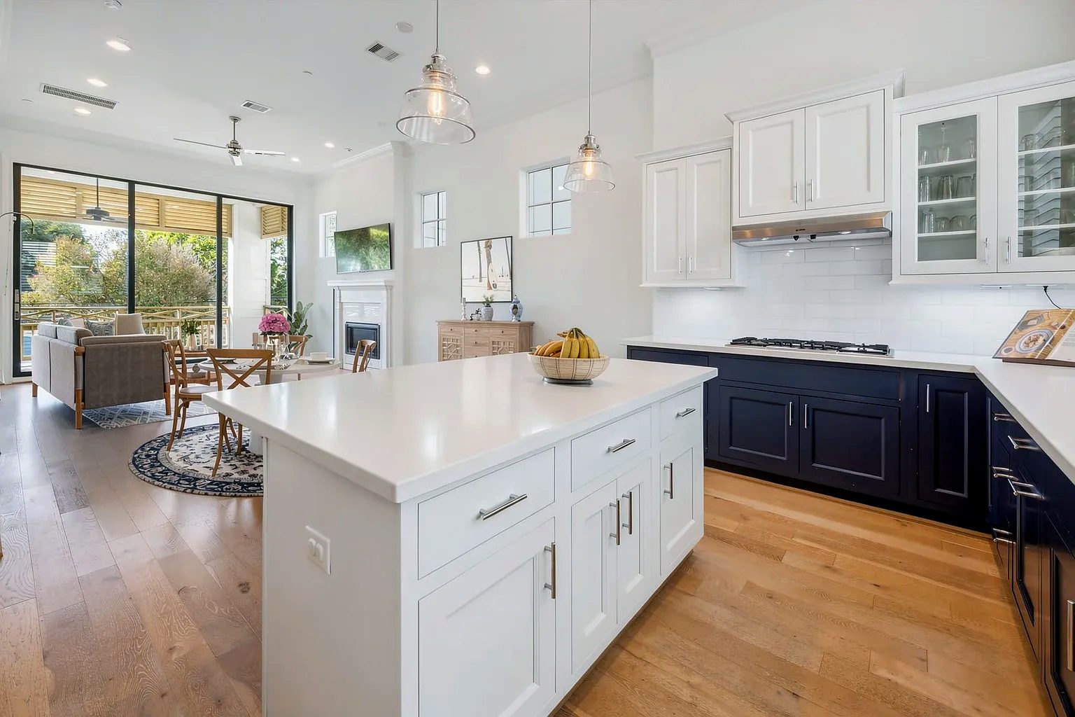 Kitchen – open plan